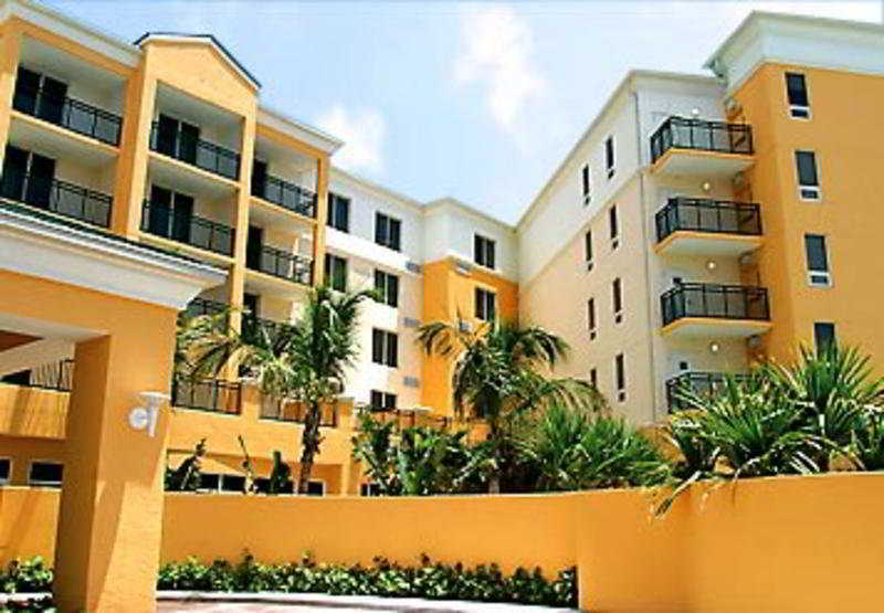 Отель Courtyard Miami Dadeland Glenvar Heights Экстерьер фото